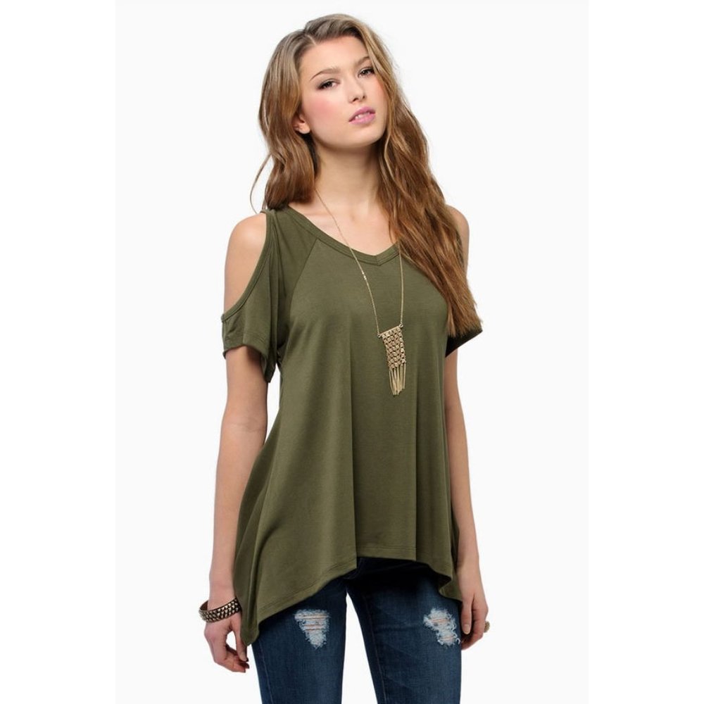 $5  Cold Shoulder V Neck Short Sleeve Loose Shirt